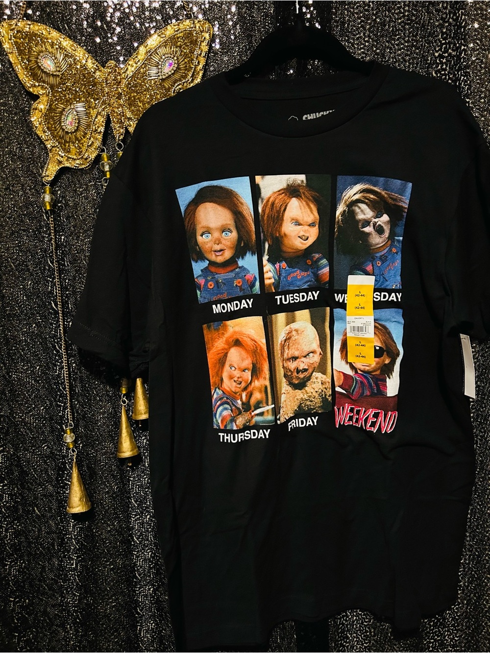 Chucky Horror Movie Graphic T-Shirt – Size Large